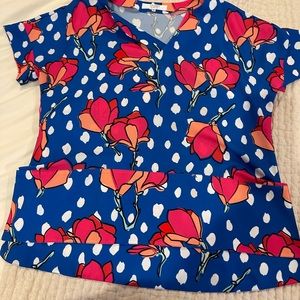 blue v-neck shirt